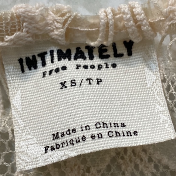 Free People Intimately Cream Color Lace Peek A Boo Slip Dress Size XS - Picture 8 of 9